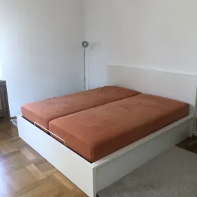 Moderno, spazioso e confortevole Wohung in Villa con buoni collegamenti di trasporto - Image 5