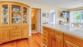 Lakeview Cottage: \"Beautiful Sunset Views!\" - Image 2