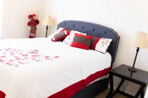 Brand New 2 Bedroom, 2 Bath Condo with pool and gym - Image 4