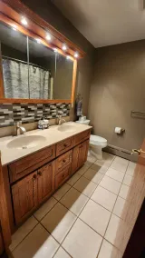 Cozy king bed suite, minutes away from ski resorts, snowmobile, and ATV trails. - Image 5