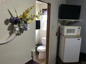 Newly Renovated Motel - Image 2
