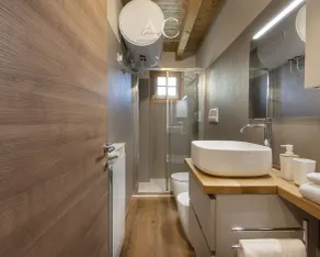 Silias Home - Image 3