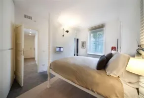 Charmerende lejlighed med udsigt over søen - Image 3