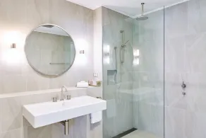 Jacaranda Beach House - Image 3