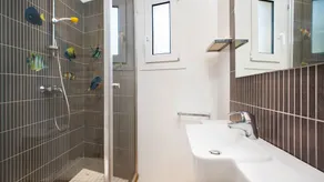 1PLG 2 - Appartement rénové à seulement 150 mètres de la plage magnifique de Llafranc - Image 3