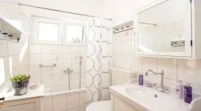 SeaView Luxury Apartment *Villa Madalena* On The Entire Upper Floor of a Villa - Image 2