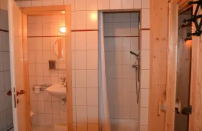 Aussen : geräumiges 3-stöckiges Chalet, für 6 Personen, schöner Panoramablick -Innen : 160 qm, Wohnr - Image 4