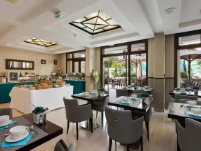 Presidential Apartment in Cannes - Image 4