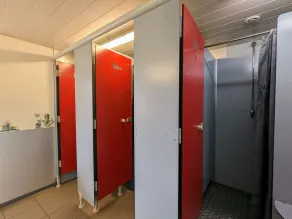 Roulotte cosy avec kitchenette, ruisseau apaisant et espace bien-être, nuit insolite à Ferdrupt - Image 5