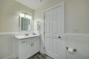 2006 Queen Suite, 2nd Floor Cove - Image 4