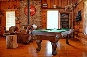 Southern Backroad Retreats (The Pool House) - Image 3