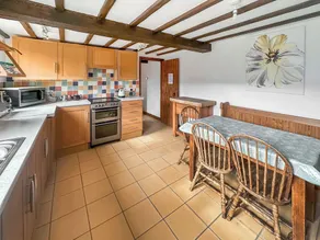 16 bedroom accommodation in Bampton, near Tiverton - Image 3