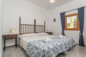 PILI - Wonderful villa with private pool amidst the fields. Free WiFi - Image 5