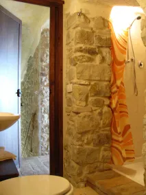 Enchanting natural stone farmhouse on a hill in the heart of the Marche region. - Image 5