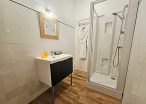 La plus belle vue mer de Bretagne pour vos vacances dans ce loft classé 5 ⭐️ - Image 3