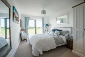 Luxury three-bed house with panoramic sea views near Salcombe, Devon - Image 5