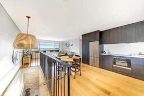 Newly built luxurious 2BR apartment situated only minutes to the beach. - Image 5