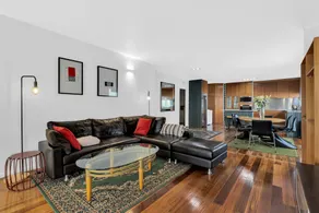 Din Melbourne House Family Size Home Yarraville - Image 4