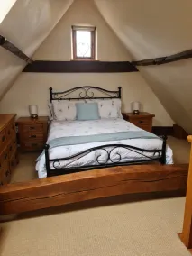 Charming 1 bedroom Granary conversion in the heart of Suffolk - Image 3