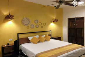 Gorgeous Suite w/Premium Ammenties in Downtown - Image 4