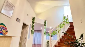 Luxury 4 bedroom waterfront holiday home on the Sunshine Coast - Image 4