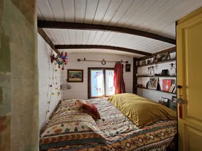 Belle des Prés\" caravan, Nordic bath and shared pool. - Image 5