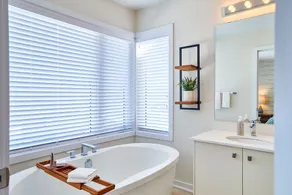 Luxury Beach House - Steps To Wasaga Beach - Image 2