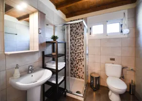 LEFKASEABNB ANGEL GUESTHOUSE - Agios Ioannis Beach, Lefkas - Image 2