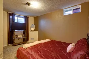 Cozy King Suite + Near Hospital & Downtown + Fireplace - Image 5