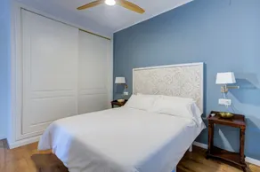Valencia-Living Apartment with Balcony, Air Conditioning and Wi-Fi - Image 5