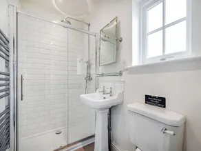 3 bedroom accommodation in Hatherop, near Cirencester - Image 4