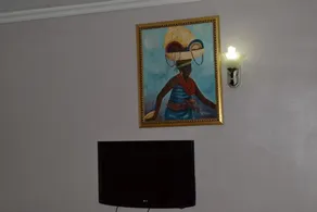 Gracious Hotel - Image 3