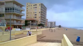 Lägenhet, bredvid Gandia och 20 meter från stranden - Image 4