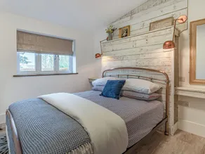 3 bedroom accommodation in Llanboidy - Image 4