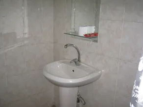 Suite privée à 4 lits - Image 5