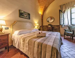 Agriturismo Tenuta Quarrata, Santo Pietro Belvedere - Image 5