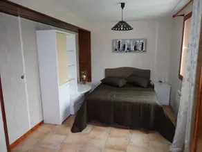 Gîte rural \"Le Noyer Rondin\" in Cheverny (sleeps 12), ideal for families. - Image 5