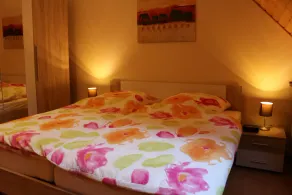 Chalet con giardino i - Image 3