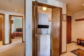 Large 2 Br With Open Floorplan Condo - Image 2