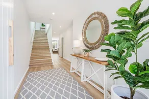 Hidden Ocean - Luxury Beachfront Retreat - Image 2