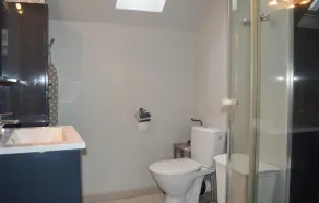 2 Bedroom Awesome Home In Brélidy - Image 2
