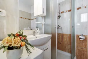 Holiday apartment with air conditioning and Internet - Image 3