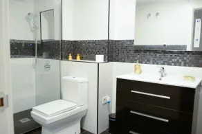 Fantastic Apartment in The City of Arts and Sciences - Image 3