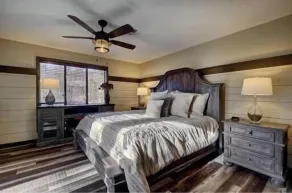 Stunning 4 Bedroom Mountain Cabin with Hot Tub and Game Room, near Theme Parks - Image 4