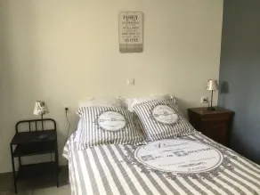 Maison - Gîte rénové en 2019 pour 6 pers. dans le centre du village d'Hauterives - Image 4