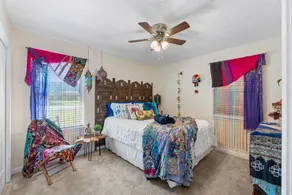 Sleeps 6 with Garden/Bar - Image 5