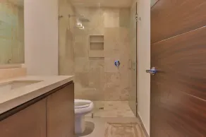 NEW Luxury Loft 1 bedroom with private roof garden and Side view of the marina - Image 4