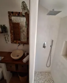 Charming Farmhouse With Private Pool - Image 2