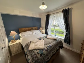 Stunning Ground Floor Coastal Apartment - Sleeping 3 in 1 Bedroom - Pool and Beach Access Included. - Image 5
