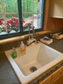 Cozy 3 season cabin with gas fireplace heated floors one bedroom studio - Image 5